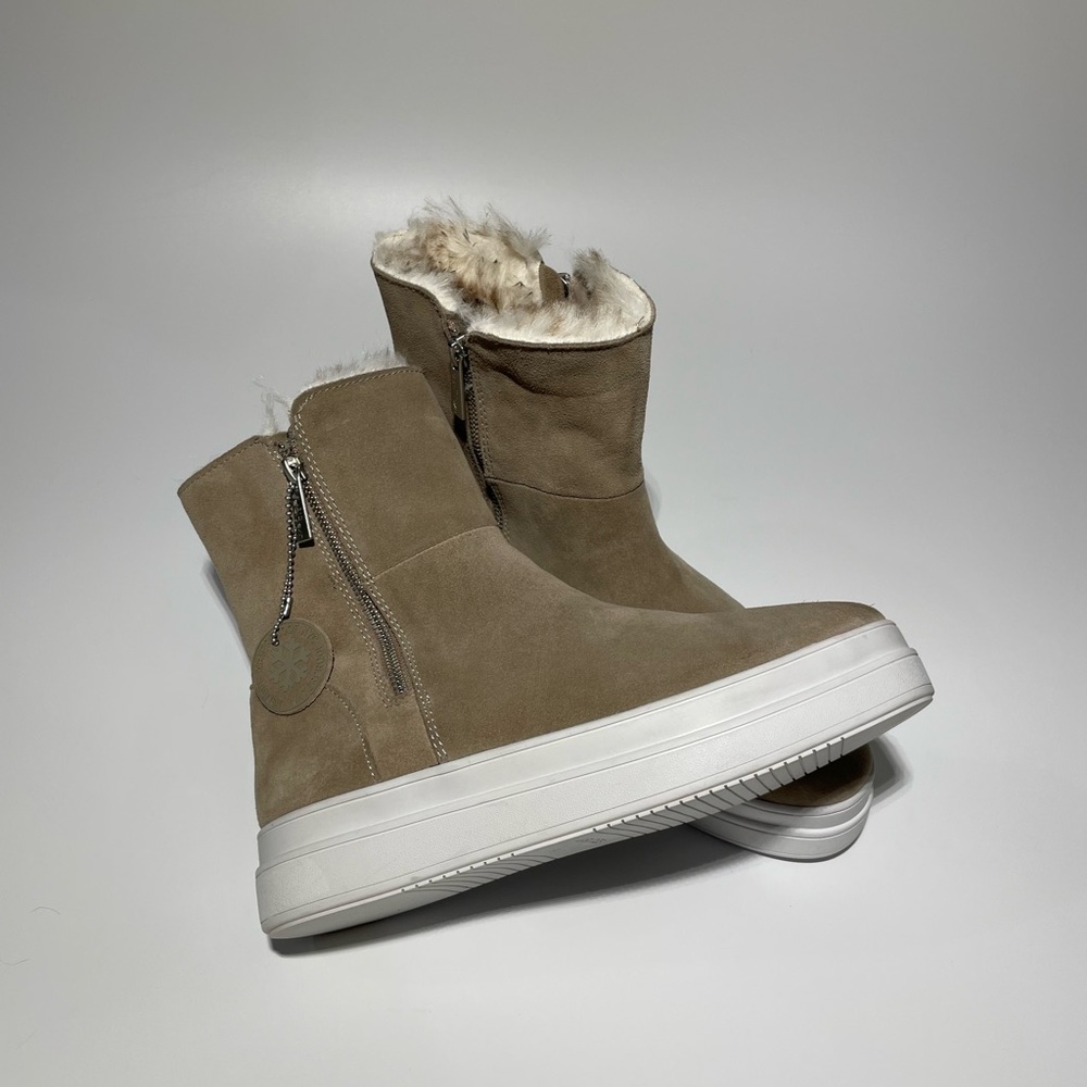 Nwob J Slides Wally Bootie - image 1